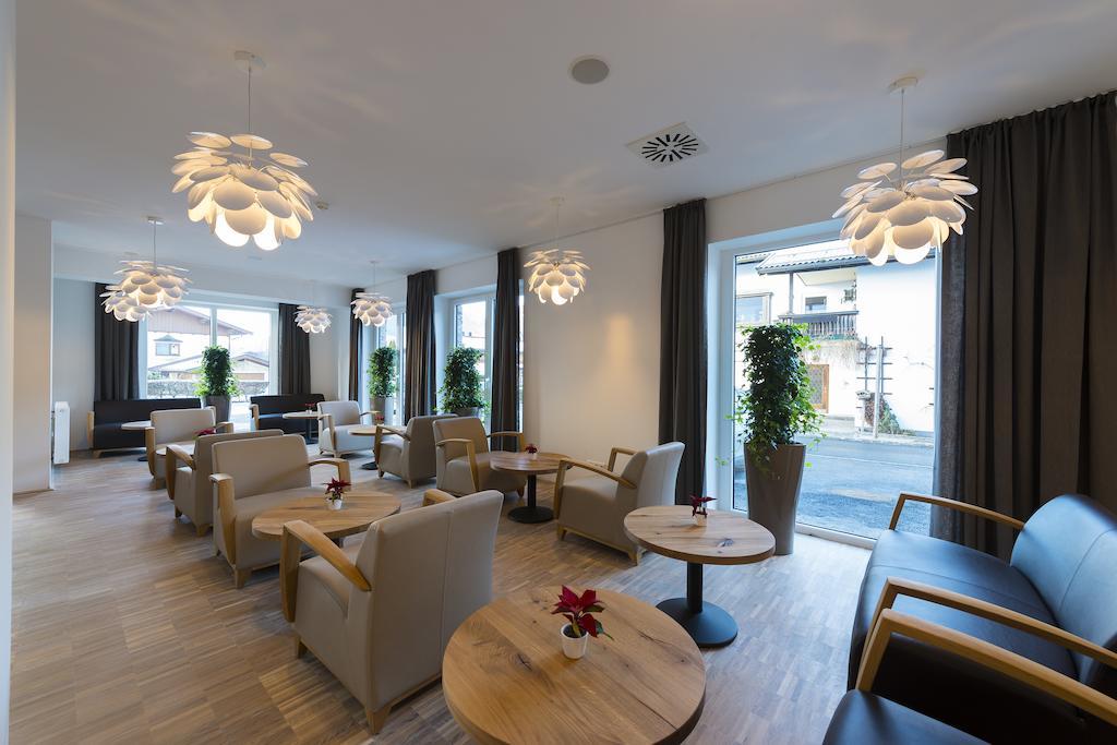 קוסן Appartementhotel Sonnenhof מראה חיצוני תמונה
